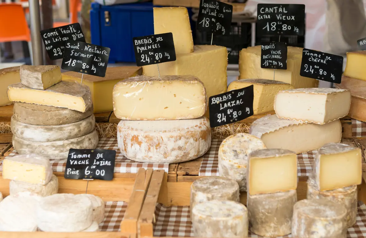 turismo responsable mercado de quesos francia